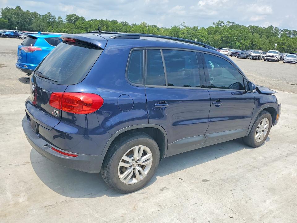 Photo 3 from auction – 2016 VOLKSWAGEN TIGUAN with VIN WVGBV7AX8GW598341