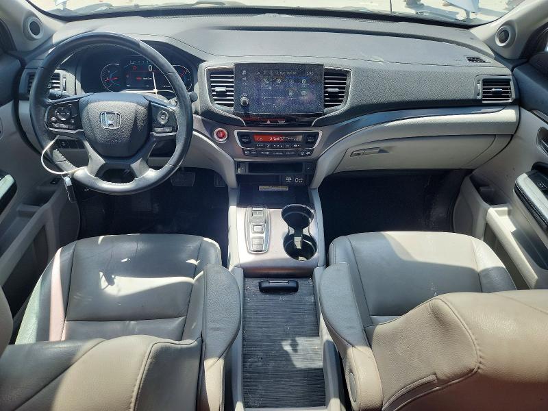 Photo 8 from auction – 2021 HONDA PILOT with VIN 5FNYF5H23MB029701