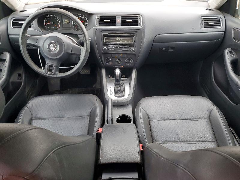 Photo 8 from auction – 2014 VOLKSWAGEN JETTA with VIN 3VWD17AJ5EM283723