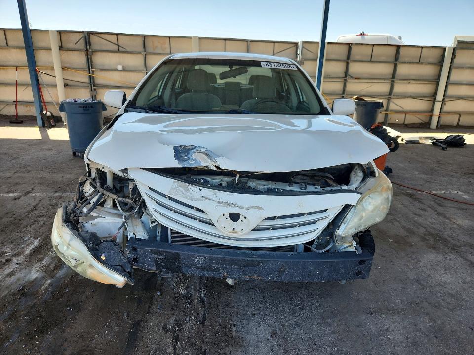 Снимка 5 от търг – 2013 TOYOTA COROLLA с VIN 5YFBU4EE3DP117303