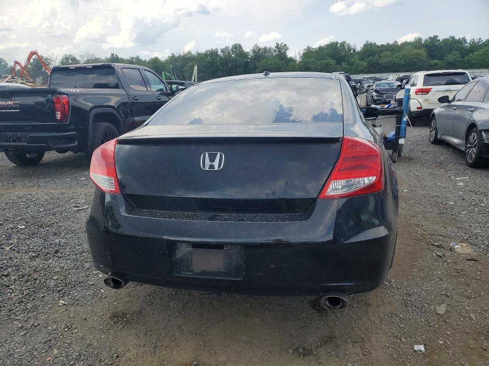 Photo 6 from auction – 2011 HONDA ACCORD with VIN 1HGCS2B88BA001238