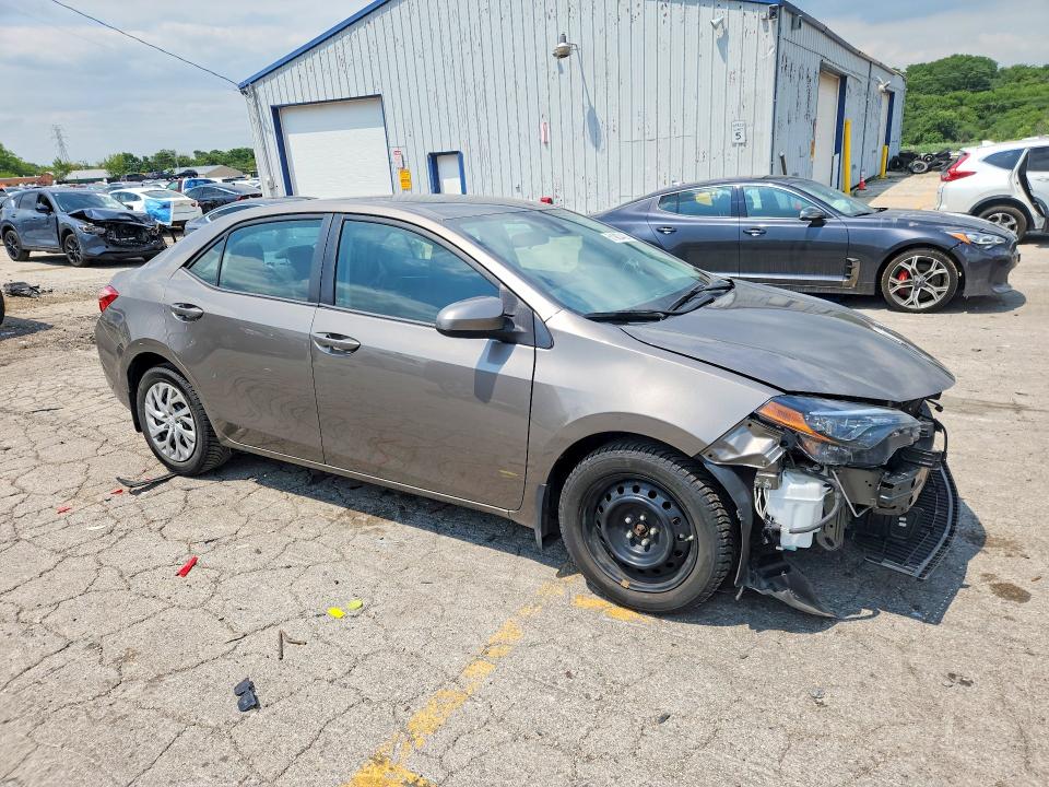 Photo 4 from auction – 2018 TOYOTA COROLLA with VIN 2T1BURHE4JC079701