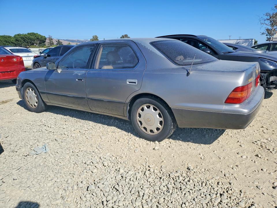 Photo 2 from auction – 1995 LEXUS LS with VIN JT8UF22E5S0020525