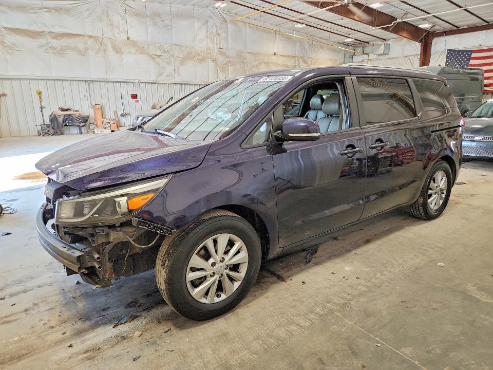 KIA SEDONA 2018 with VIN KNDMB5C10J6375138 - Photo from auction