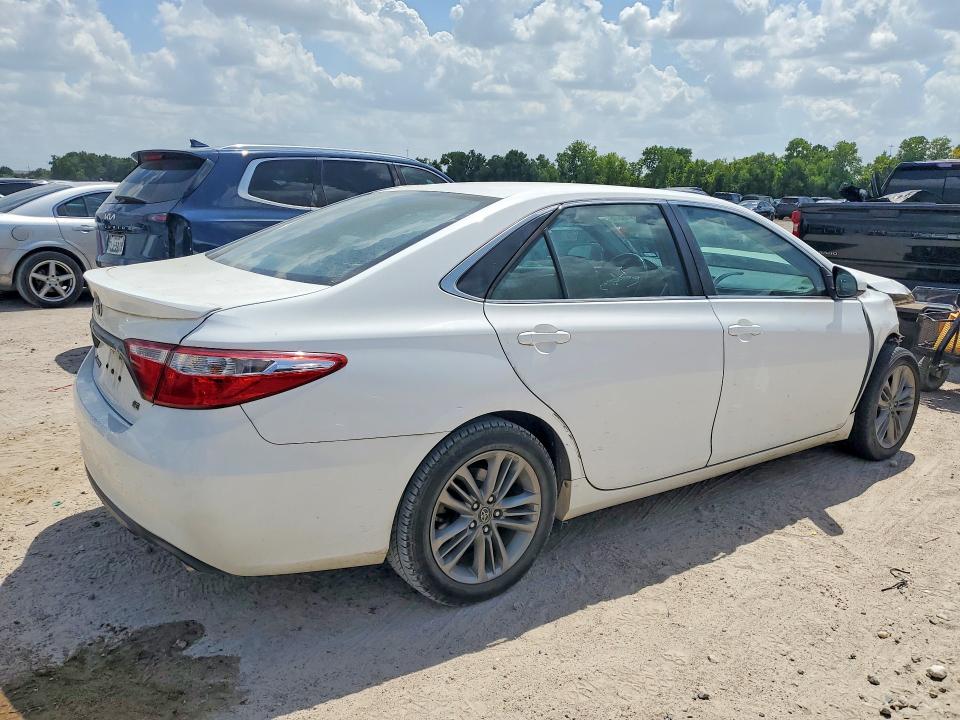 Photo 3 from auction – 2016 TOYOTA CAMRY with VIN 4T1BF1FK4GU196951