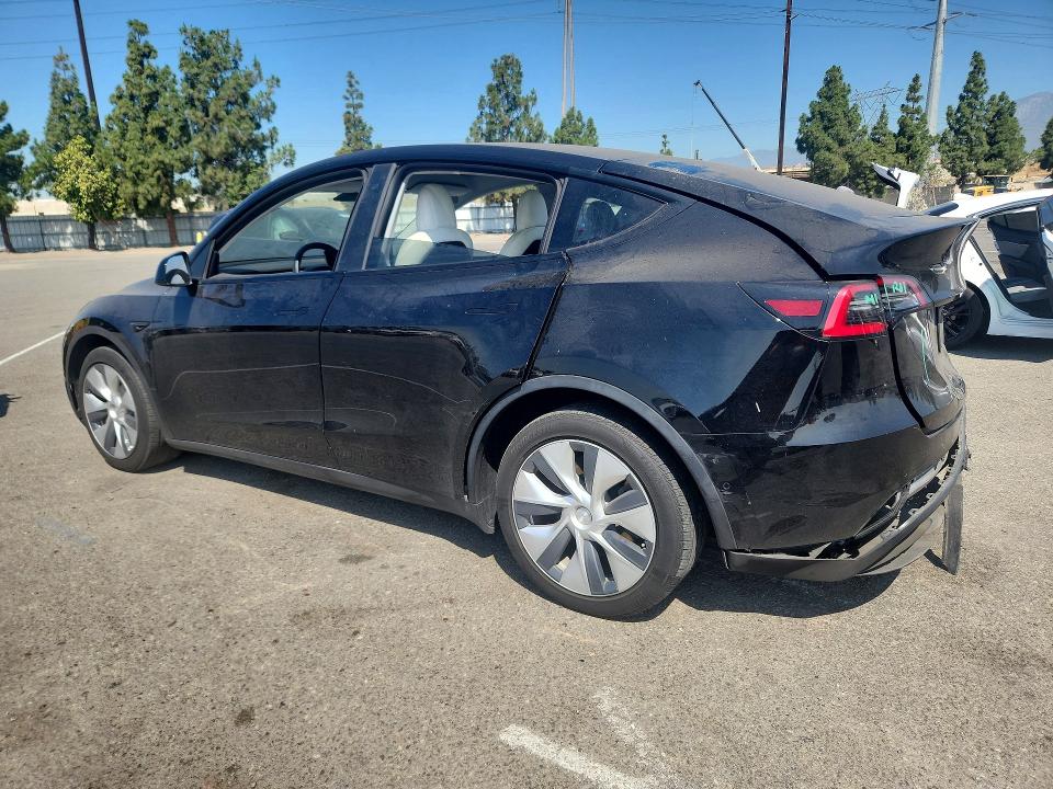Foto 2 de la subasta – 2020 TESLA MODEL Y con VIN 5YJYGDEE3LF053467