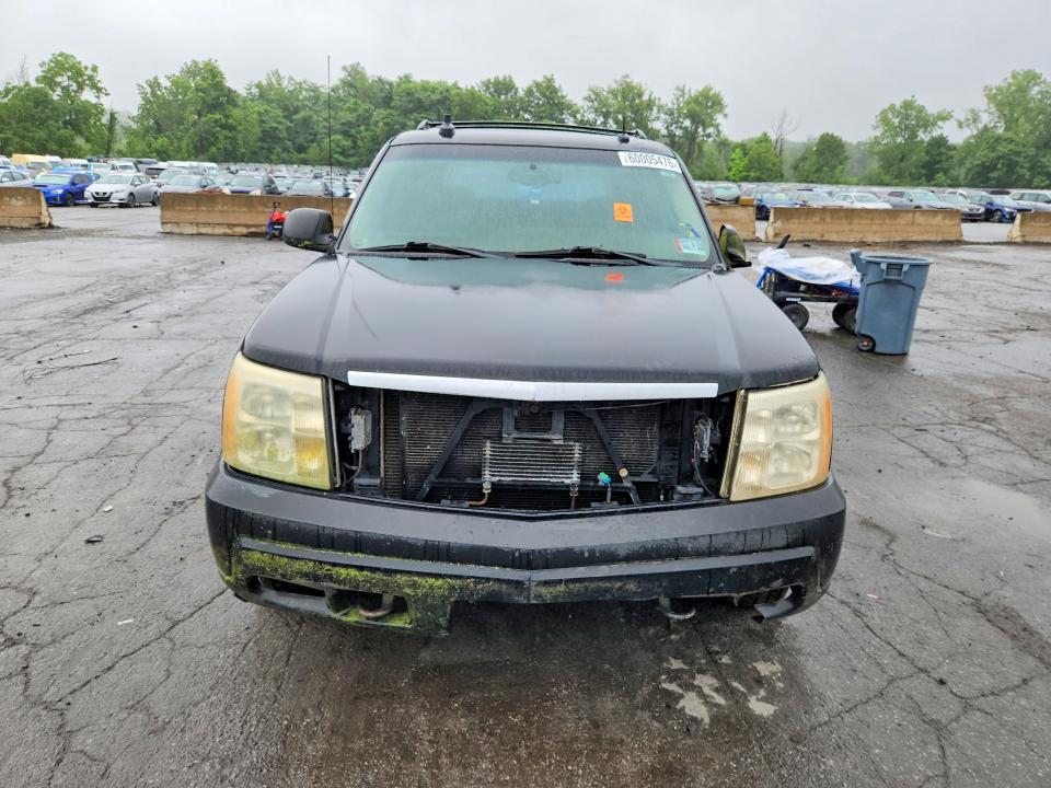 Photo 5 from auction – 2003 CADILLAC ESCALADE with VIN 3GYEK63N43G101918