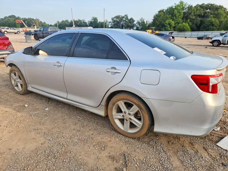 Photo 2 from auction – 2014 TOYOTA CAMRY with VIN 4T1BF1FK1EU346673