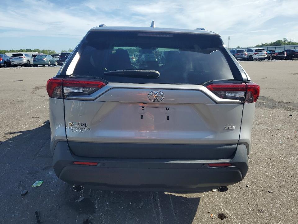 Photo 6 from auction – 2023 TOYOTA RAV4 with VIN 2T3C1RFV4PW252096