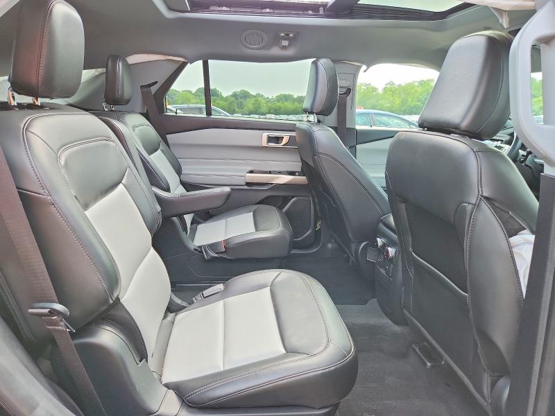 Photo 11 from auction – 2022 FORD EXPLORER with VIN 1FMSK8DH0NGB91530