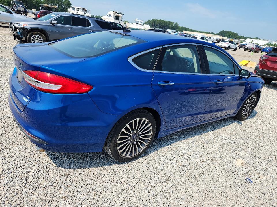 Photo 3 from auction – 2017 FORD FUSION with VIN 3FA6P0HD8HR362933