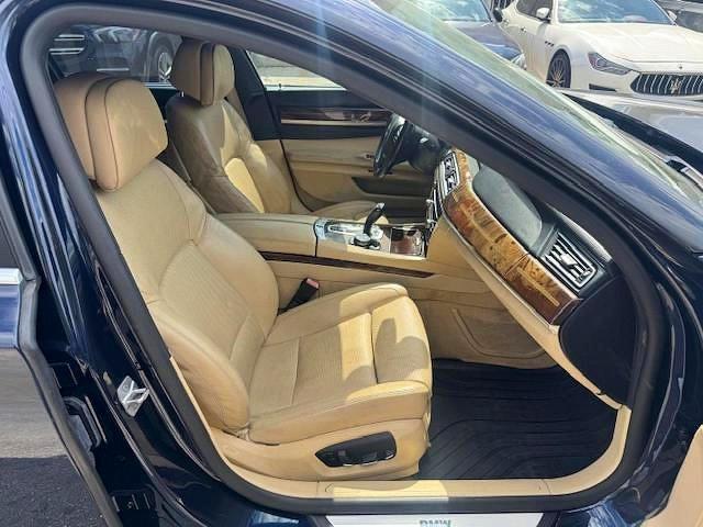 Photo 7 from auction – 2015 BMW 750 with VIN WBAYB6C5XFD965910