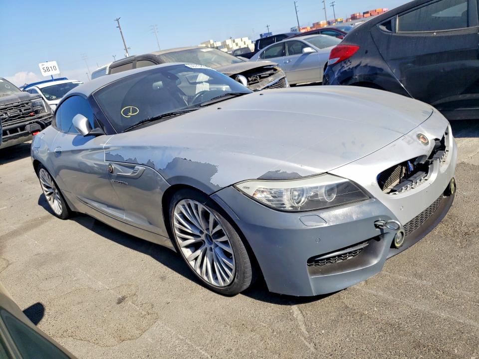 Photo 4 from auction – 2012 BMW Z4 with VIN WBALM1C51CE633562