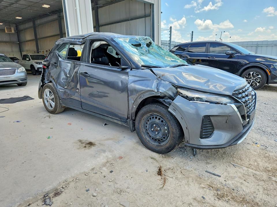 Photo 4 from auction – 2022 NISSAN KICKS with VIN 3N1CP5BV5NL493945
