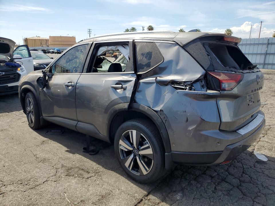 Photo 2 from auction – 2025 NISSAN ROGUE with VIN JN8BT3CB4SW141253