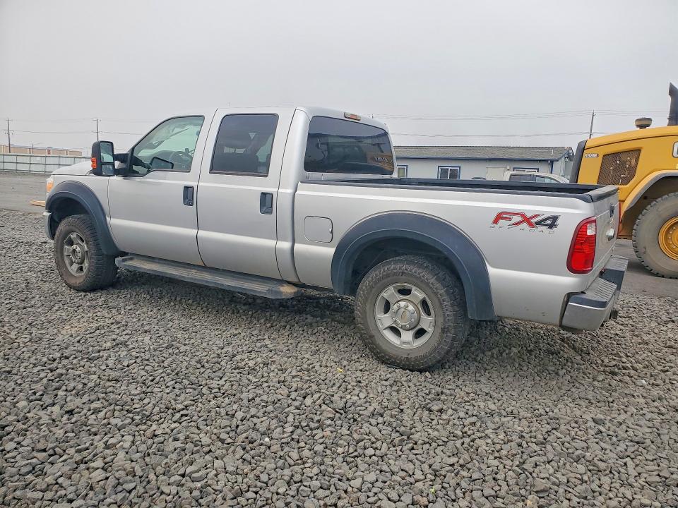 Foto 2 de la subasta – 2014 FORD F250 con VIN 1FT7W2B69EEA44888