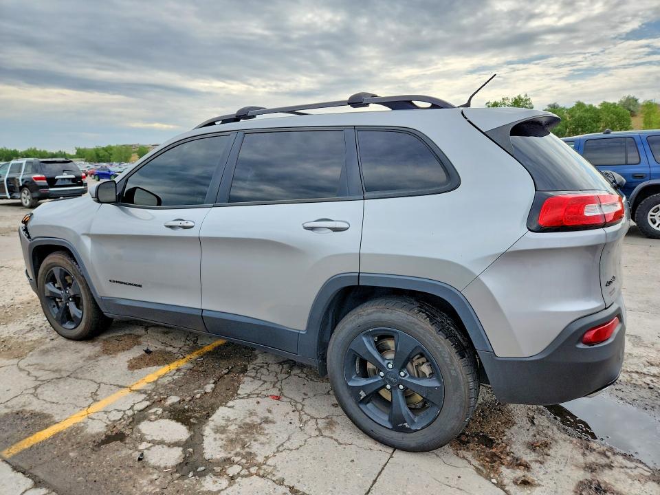 Photo 2 from auction – 2017 JEEP CHEROKEE with VIN 1C4PJMDS8HW594263