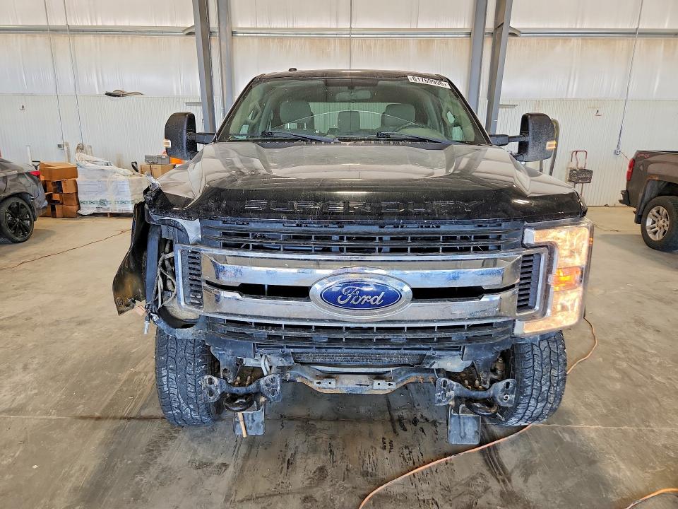 Photo 5 from auction – 2018 FORD F250 with VIN 1FT7W2B6XJEC90956