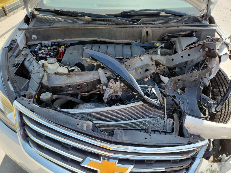 Photo 12 from auction – 2017 CHEVROLET TRAVERSE with VIN 1GNKRGKD6HJ258592