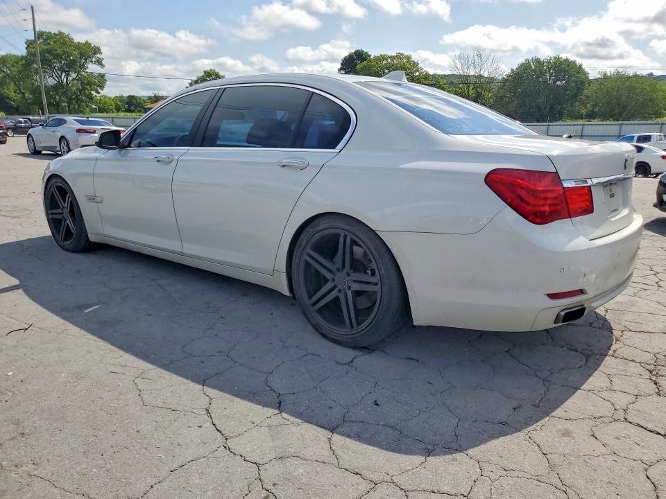 Photo 2 from auction – 2012 BMW 740 with VIN WBAKB4C56CC576533