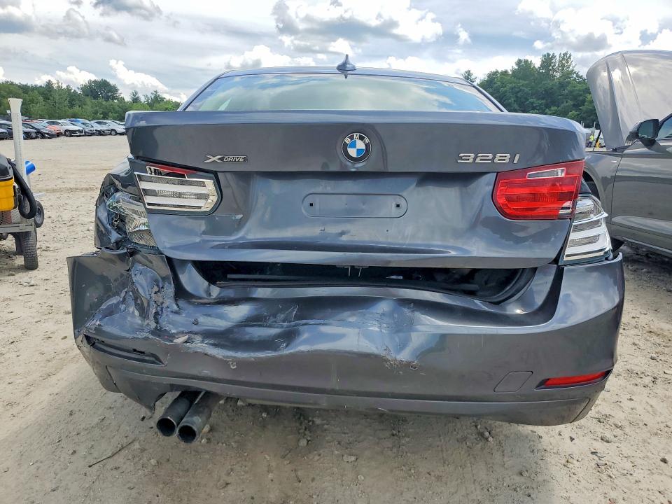 Foto 6 de la subasta – 2013 BMW 328 con VIN WBA3B3C55DF539990
