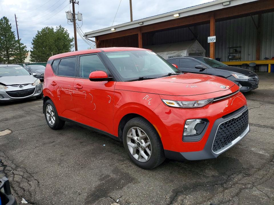 Photo 4 from auction – 2021 KIA SOUL with VIN KNDJ23AU3M7129526