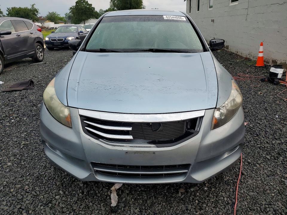 Photo 5 from auction – 2011 HONDA ACCORD with VIN 1HGCP2F84BA054255