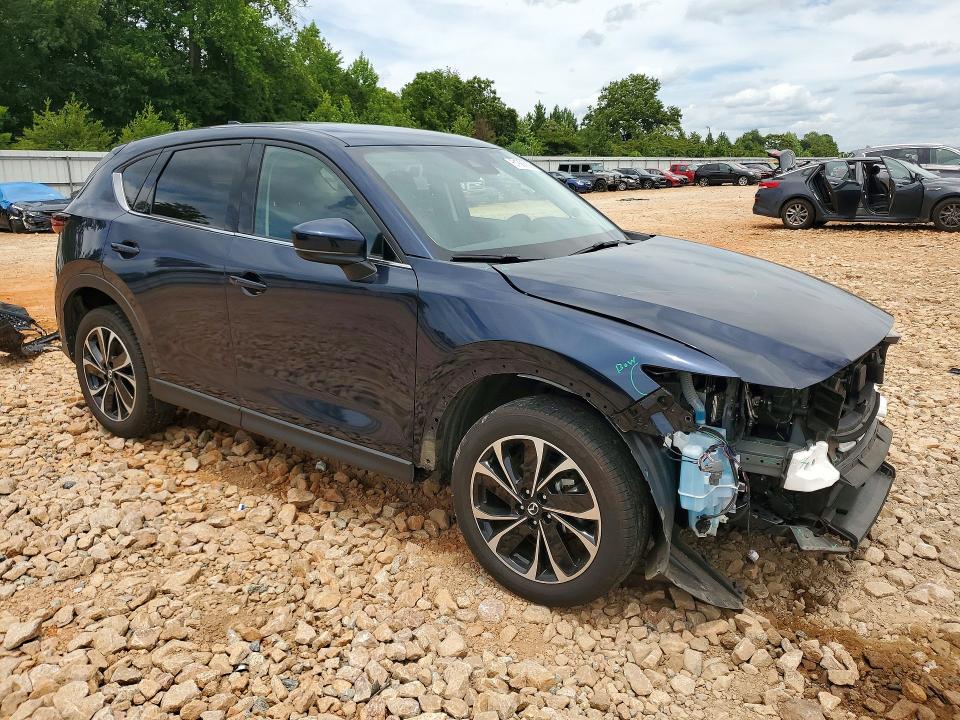 Foto 4 de la subasta – 2023 MAZDA CX-5 con VIN JM3KFBEM9P0131427