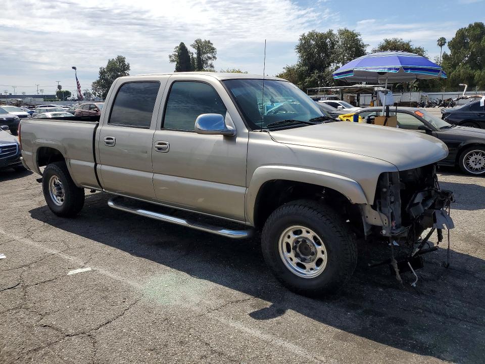 Photo 4 from auction – 2001 CHEVROLET SILVERADO with VIN 1GCGC13U51F174994