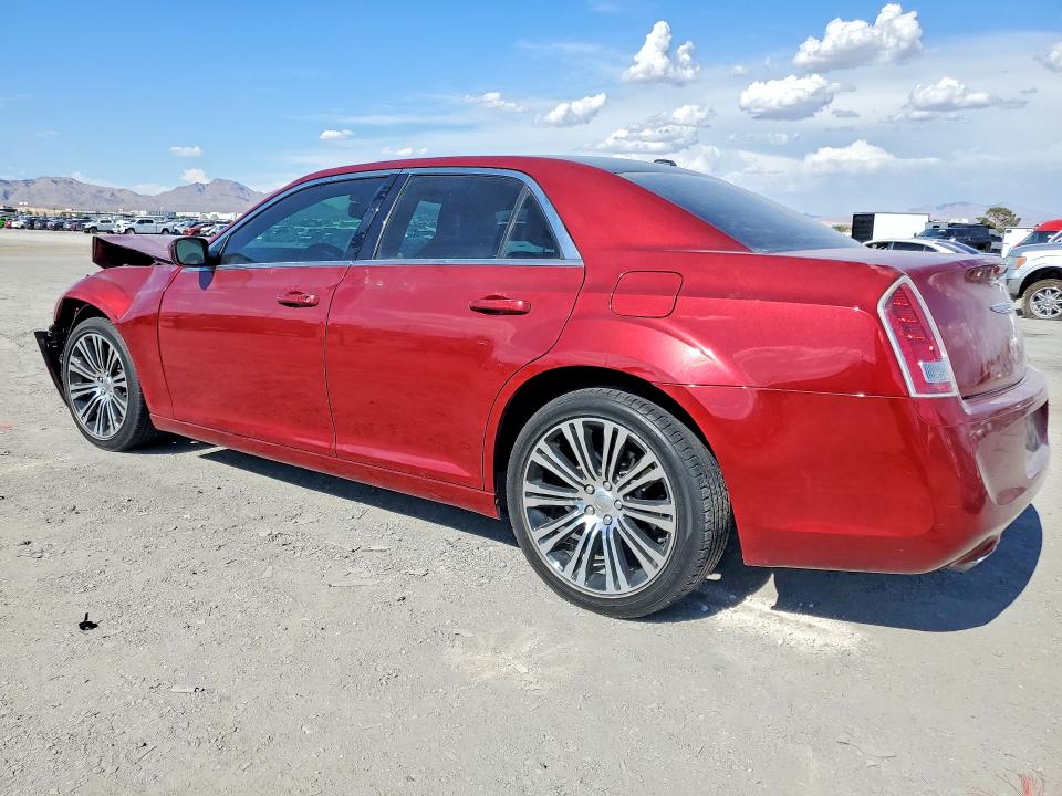Photo 2 from auction – 2014 CHRYSLER 300 with VIN 2C3CCABG2EH121625