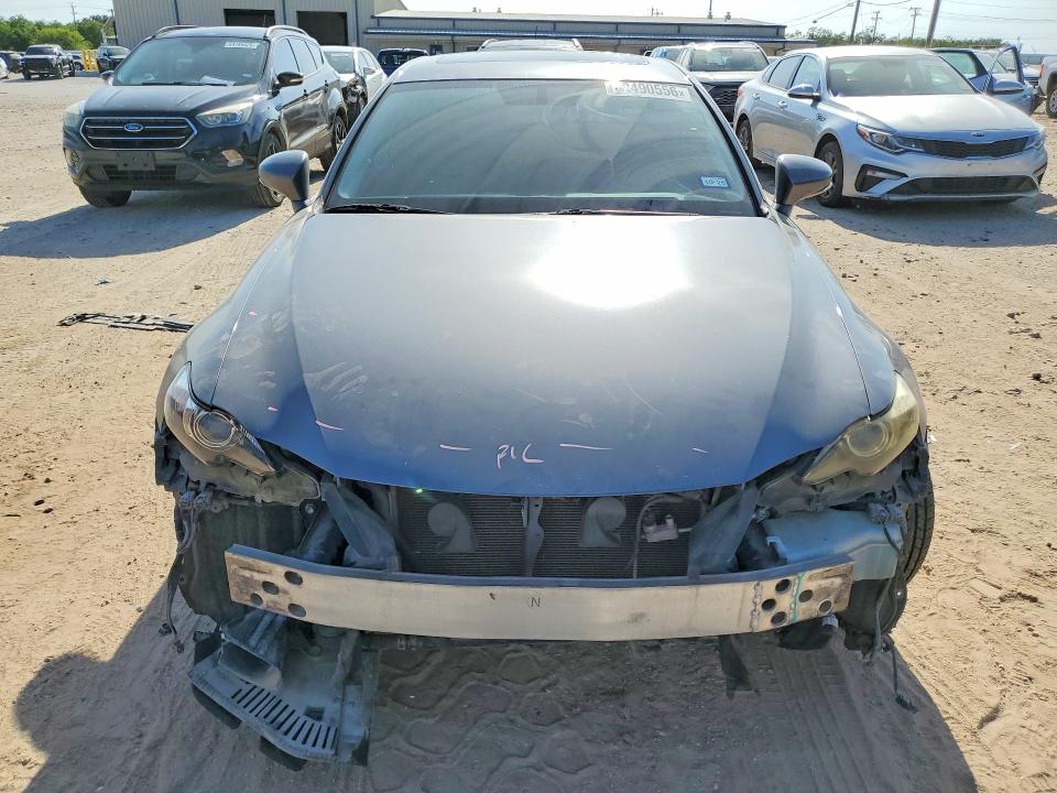 Foto 5 de la subasta – 2016 LEXUS IS con VIN JTHBA1D20G5022714