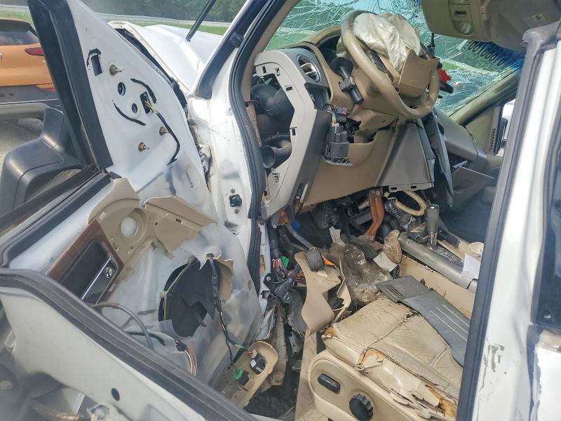 Photo 8 from auction – 2004 FORD F150 with VIN 1FTPX12534NB01597