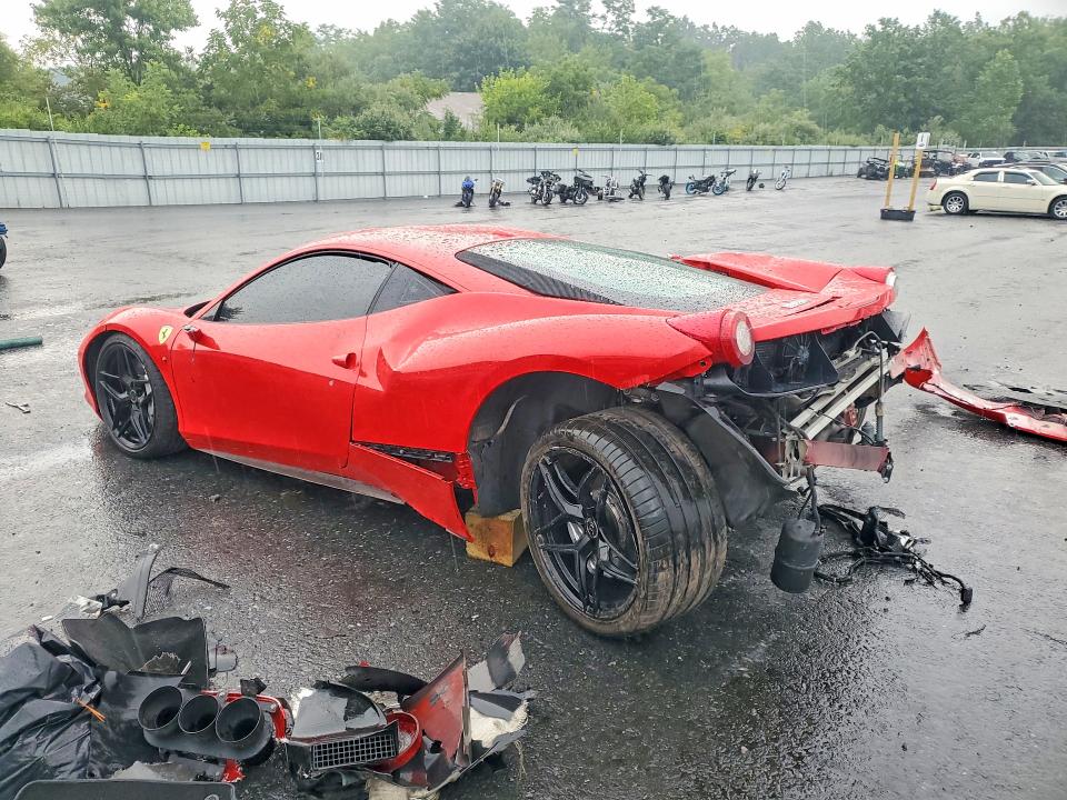 Photo 2 from auction – 2012 FERRARI 458 ITALIA with VIN ZFF67NFAXC0184744