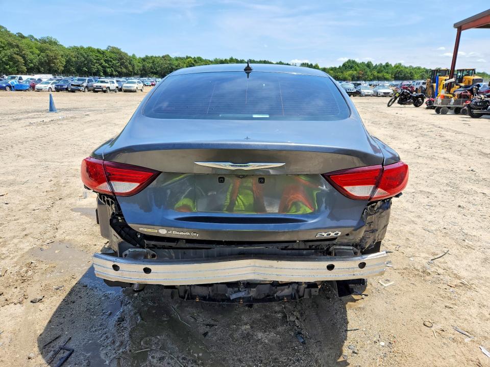 Photo 6 from auction – 2016 CHRYSLER 200 with VIN 1C3CCCAB4GN192000
