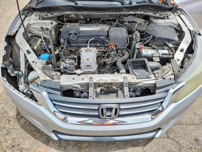 Photo 11 from auction – 2015 HONDA ACCORD with VIN 1HGCR2F75FA186576