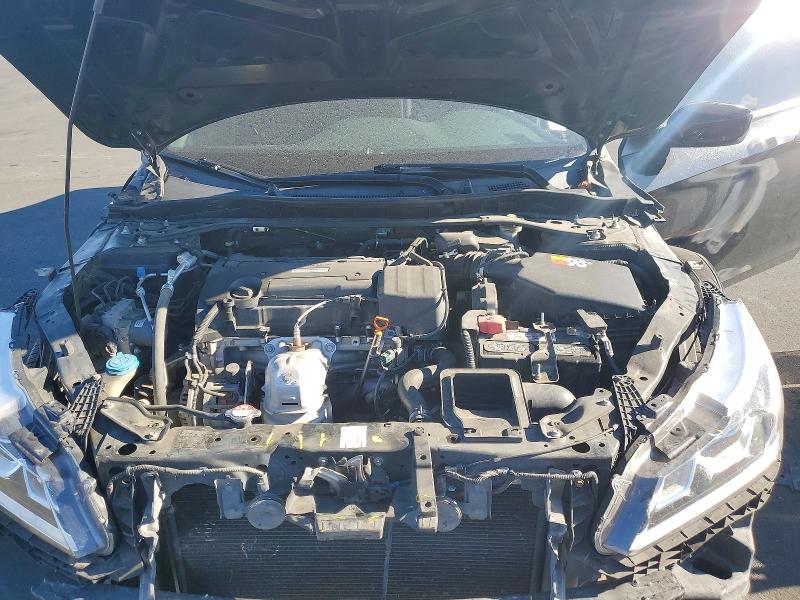 Photo 11 from auction – 2016 HONDA ACCORD with VIN 1HGCR2F68GA136702