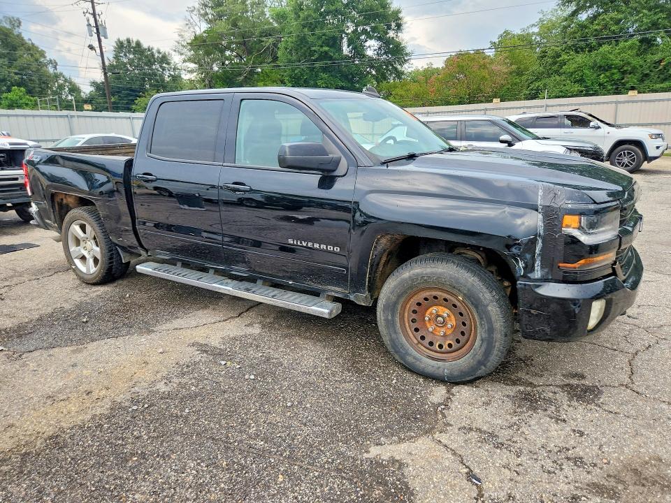 Photo 4 from auction – 2017 CHEVROLET SILVERADO with VIN 3GCUKREC6HG348119