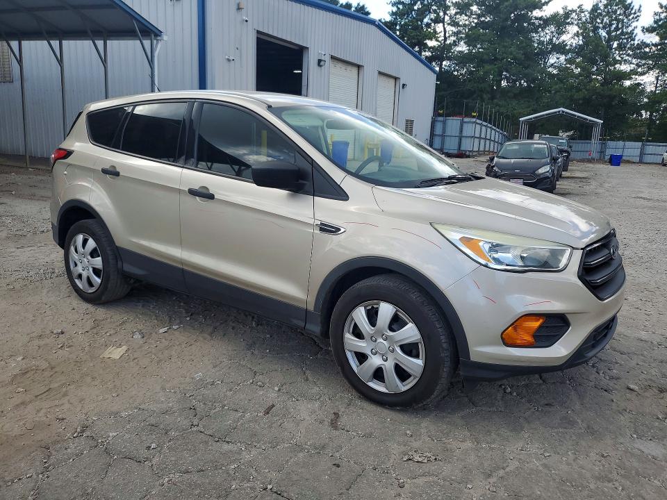 Photo 4 from auction – 2017 FORD ESCAPE with VIN 1FMCU0F70HUD34258