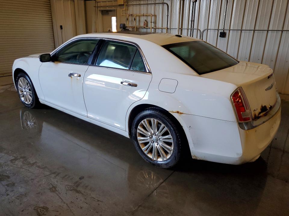 Photo 2 from auction – 2013 CHRYSLER 300C with VIN 2C3CCAKG7DH619043