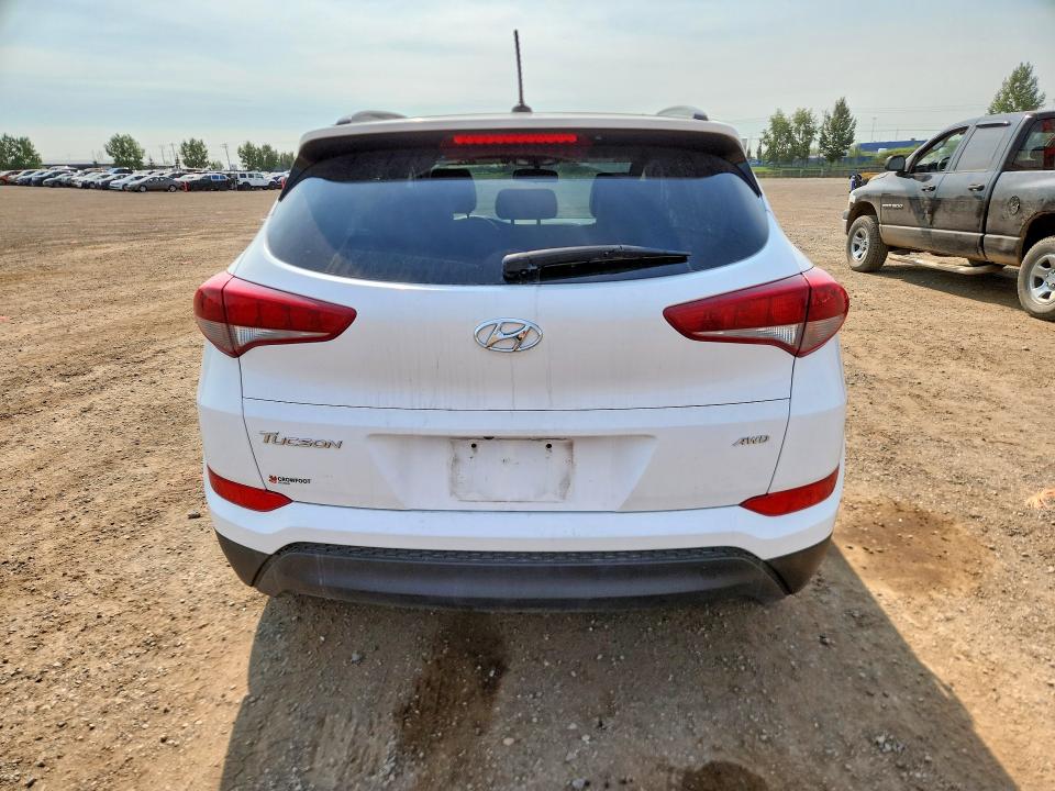 Photo 6 from auction – 2017 HYUNDAI TUCSON with VIN KM8J3CA44HU505716