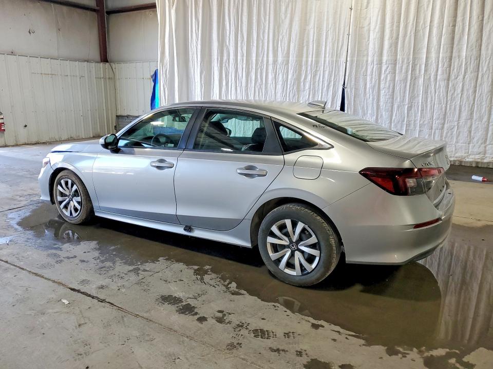 Photo 2 from auction – 2026 HONDA CIVIC with VIN 2HGFE2F21TH559414