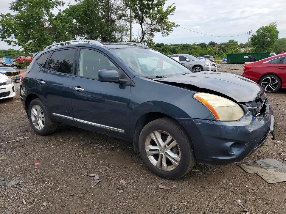 Photo 4 from auction – 2013 NISSAN ROGUE with VIN JN8AS5MV0DW608917