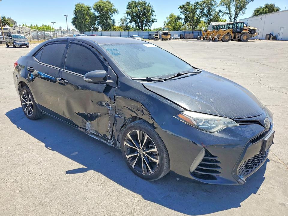 Photo 4 from auction – 2018 TOYOTA COROLLA with VIN 2T1BURHE4JC997030