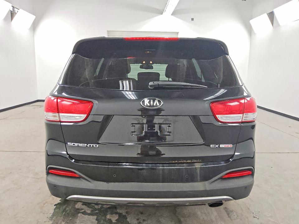 Photo 6 from auction – 2016 KIA SORENTO with VIN 5XYPH4A17GG019039