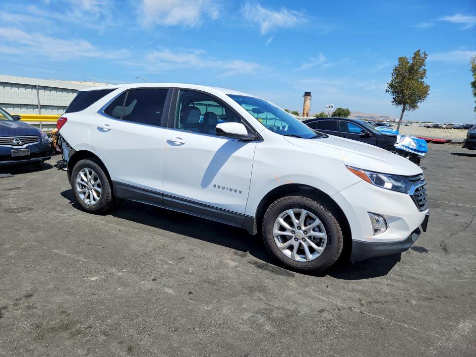 Photo 4 from auction – 2021 CHEVROLET EQUINOX with VIN 2GNAXTEV8M6159990