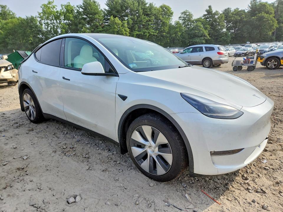 Photo 4 from auction – 2023 TESLA MODEL Y with VIN 7SAYGDEE3PF797918