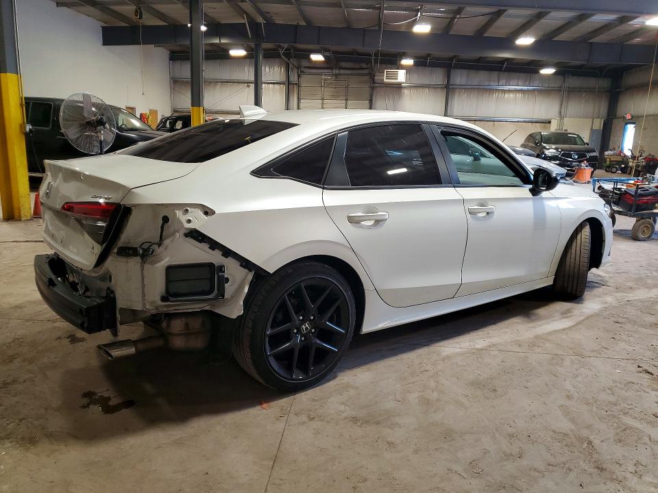 Photo 3 from auction – 2023 HONDA CIVIC with VIN 2HGFE2F5XPH548590