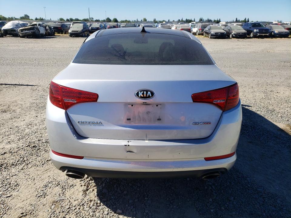 صورة رقم 6 من المزاد - 2013 KIA OPTIMA مع VIN 5XXGN4A72DG101578