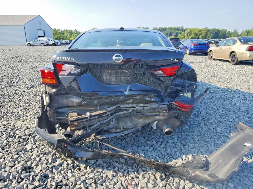 Photo 6 from auction – 2019 NISSAN ALTIMA with VIN 1N4BL4EV9KC187418