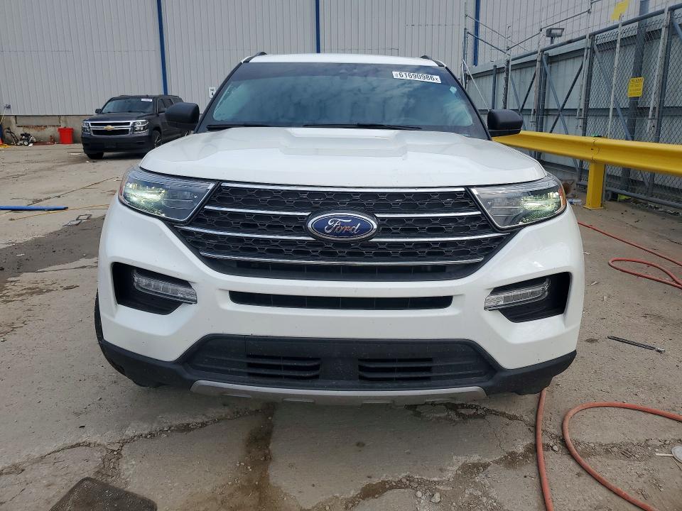 Photo 5 from auction – 2022 FORD EXPLORER with VIN 1FMSK8DH9NGB25557
